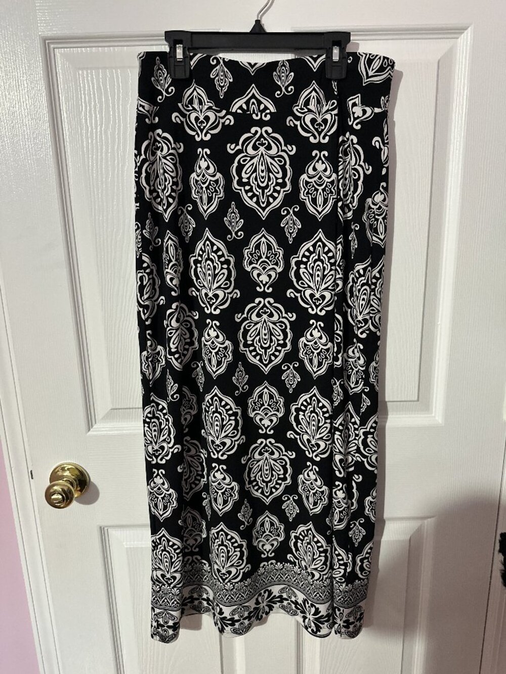 WHBM Maxi Patterned Skirt